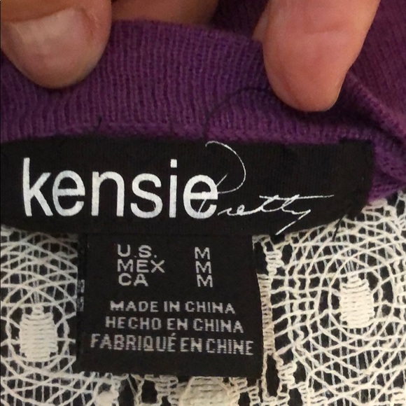 Kensie Cute retro sweater with button detail - Picture 5 of 5